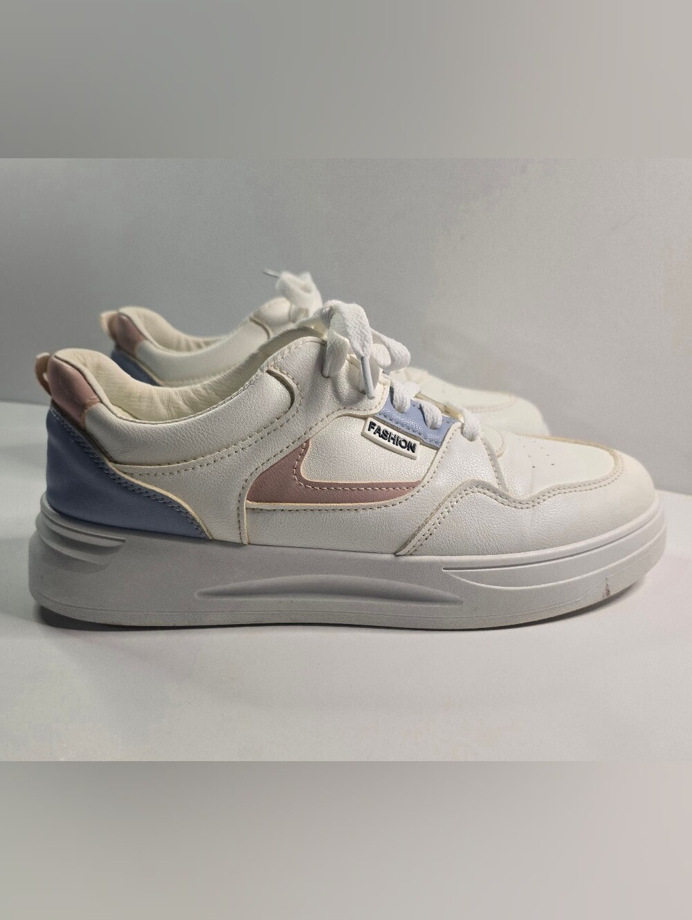 Fashion White Platform Sneakers – 27 cm Foot Length